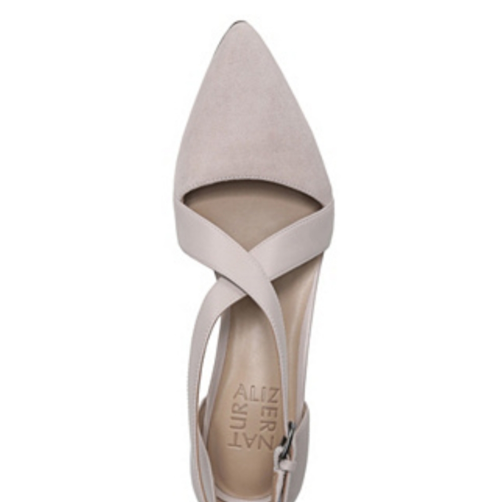 Woman's pumps